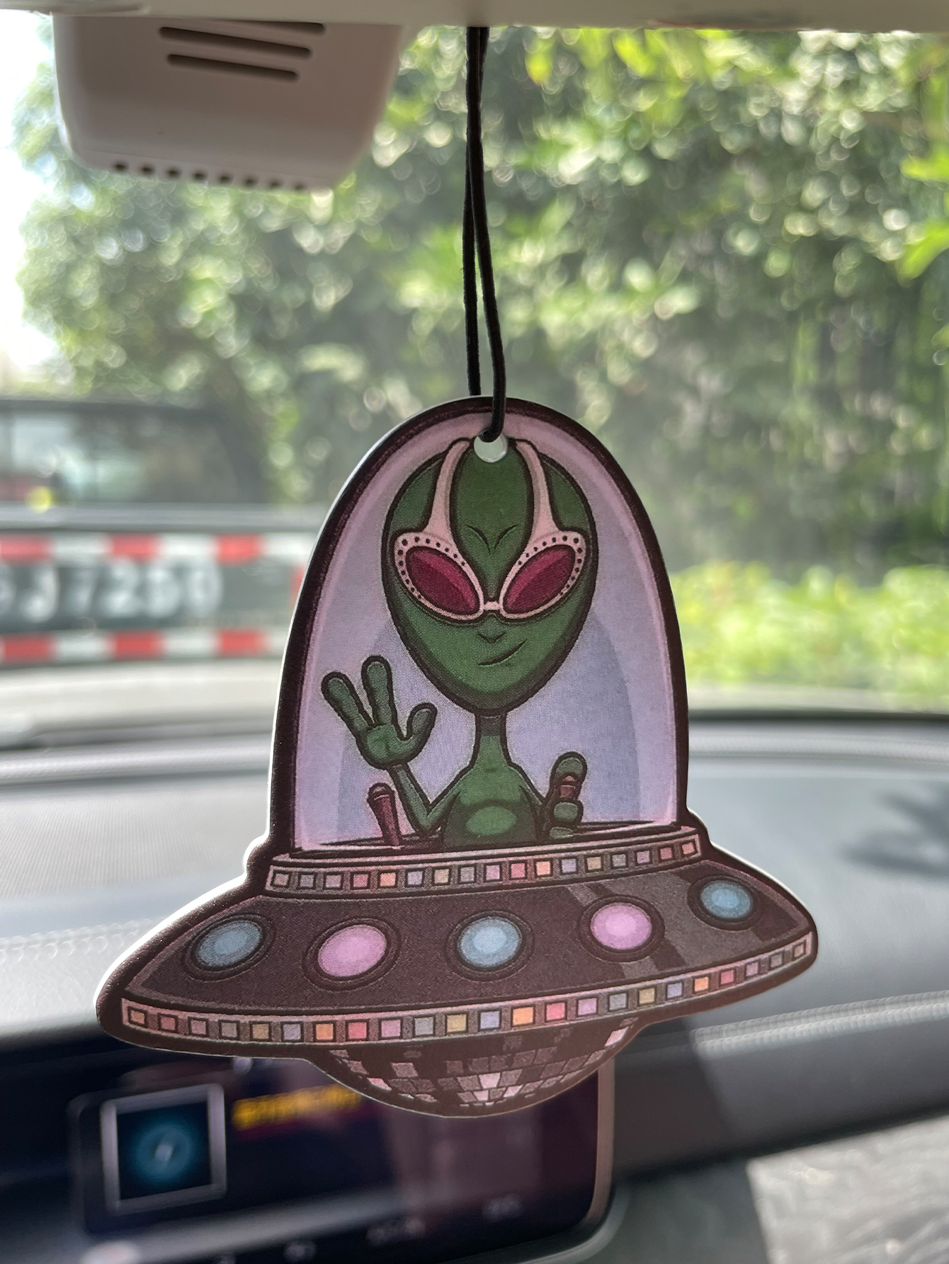 Alien/Hilton Fresh Scent Five- - огляд і ціна Home Bathroom Freshener