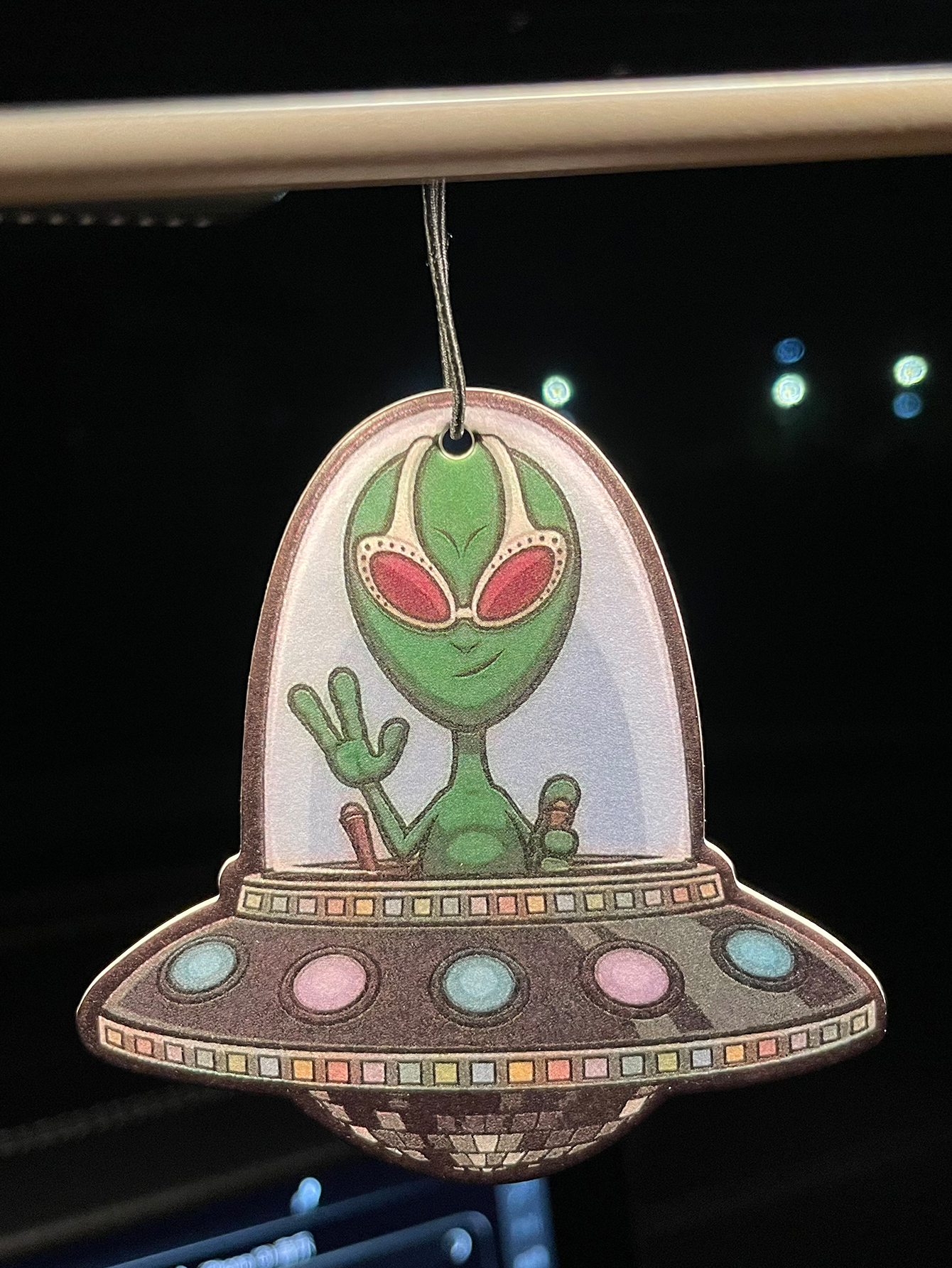 Alien/Hilton Fresh Scent Five- - огляд і ціна Home Bathroom Freshener